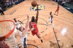 勇士队新赛季迎来冠军中锋强力加盟，签约详情曝光